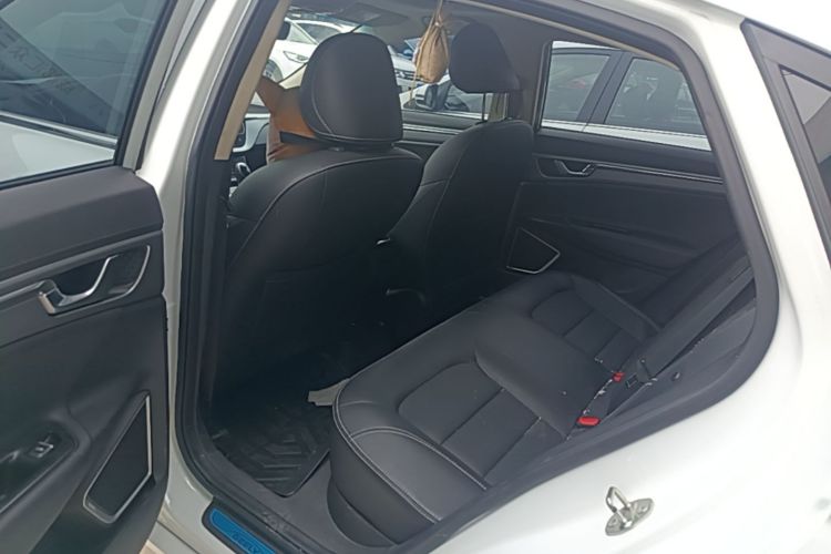 GEELY Emgrand GL 2020 #17 GEELY Emgrand GL 2020 car image #17