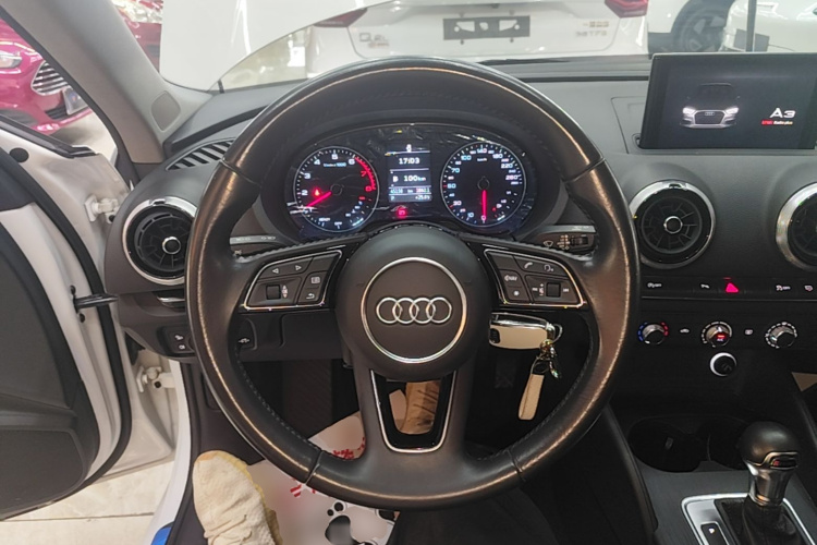 Audi A3 2018 #11 Audi A3 2018 صورة سيارة #11
