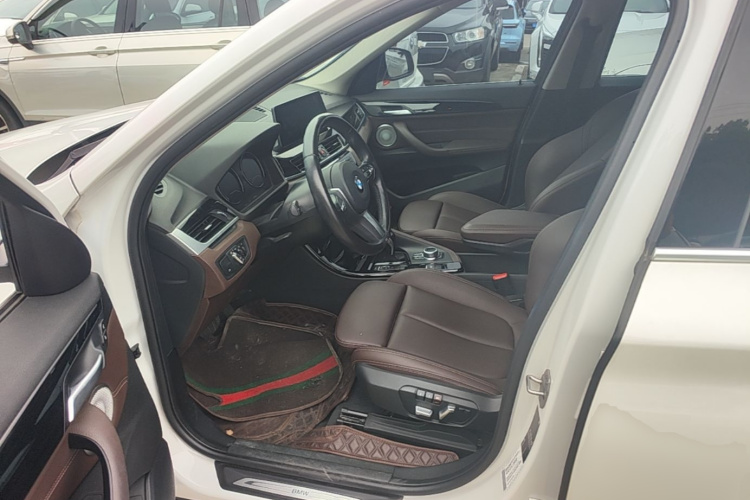 BMW X1 2021 car image #15