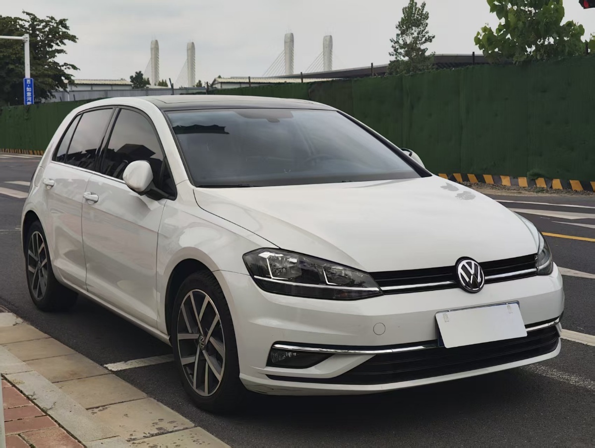 Volkswagen Golf 2020 #3 Volkswagen Golf 2020 car image #3