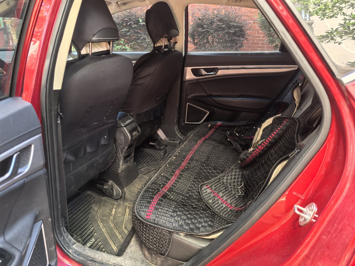 GEELY Emgrand GS 2019 car image #9