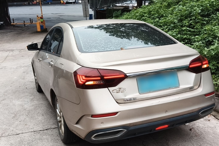 GEELY Emgrand 2021 #5 GEELY Emgrand 2021 car image #5