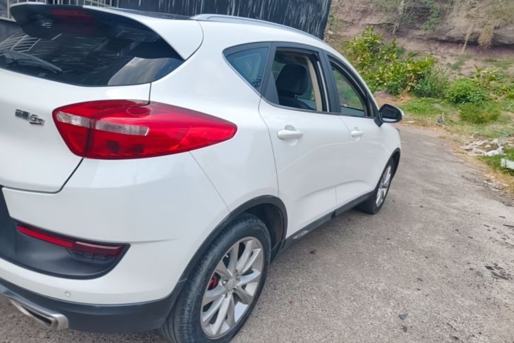 GEELY Emgrand GS 2017 #8 GEELY Emgrand GS 2017 car image #8