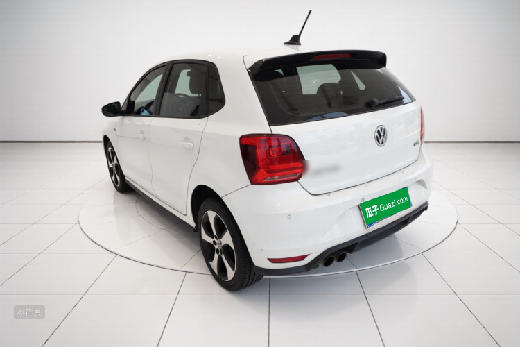 Volkswagen Polo 2016 car image #5