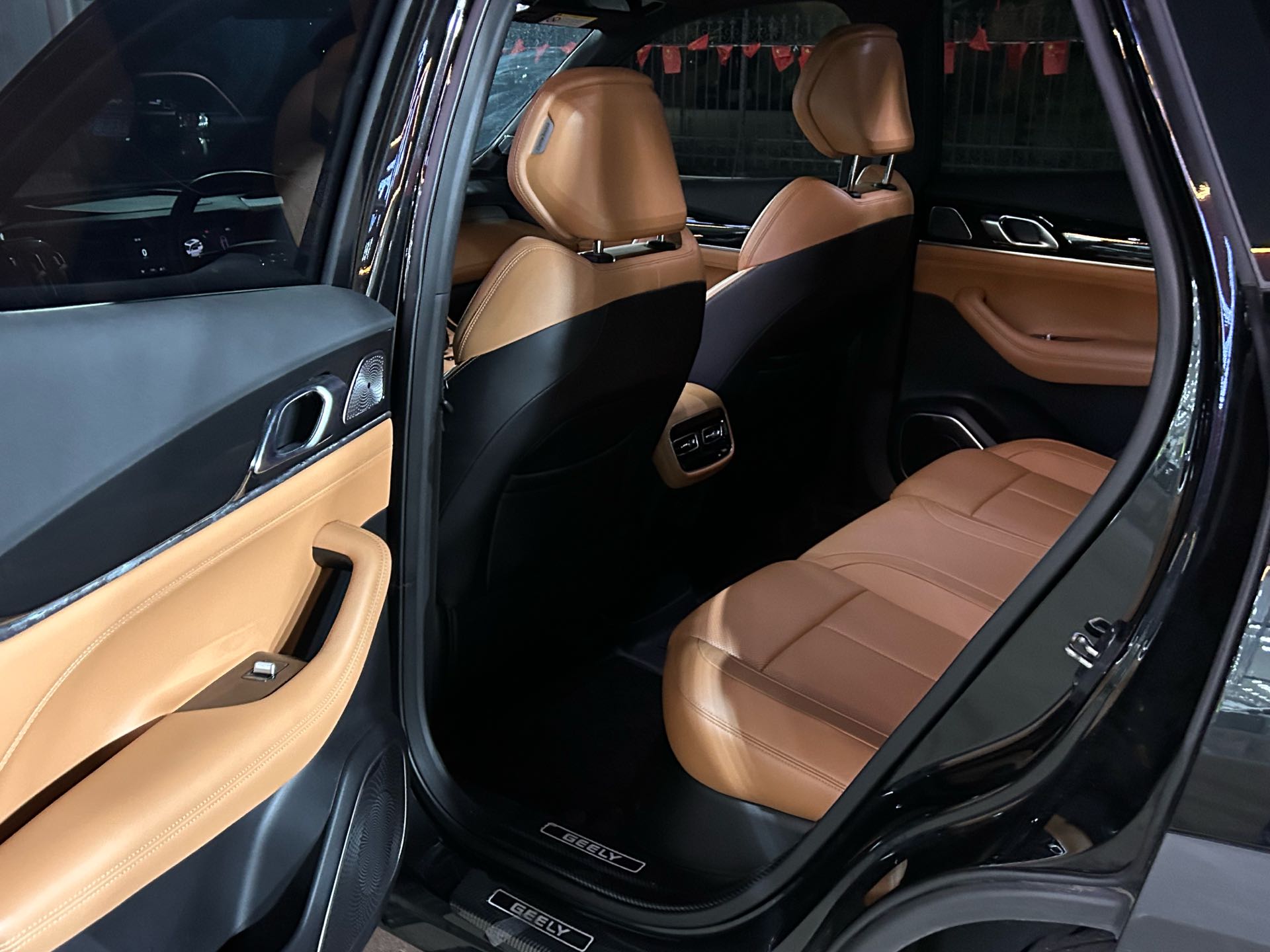 GEELY Boyue L 2025 изображение автомобиля #4