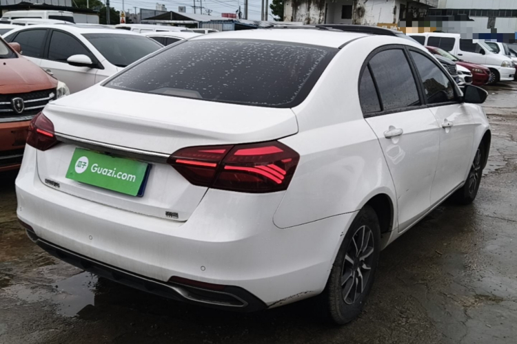 GEELY Emgrand 2019 immagine di auto #5