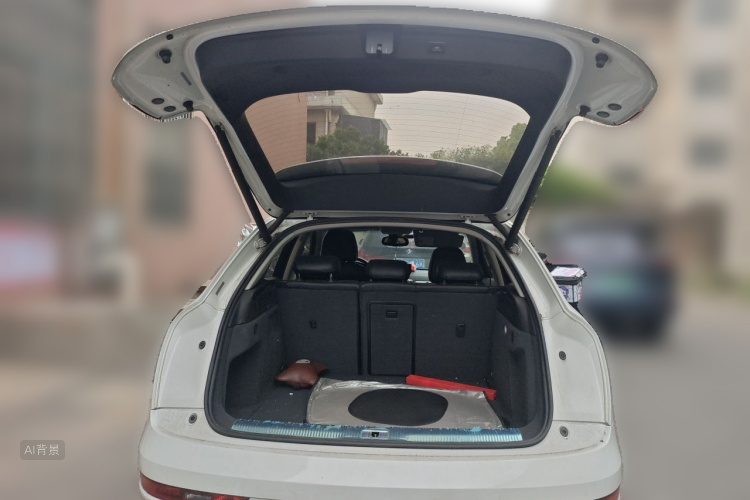 Audi Q3 2018 #21 Audi Q3 2018 car image #21