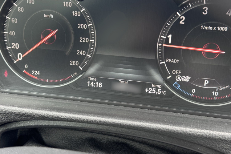 BMW 3 Series GT 2019 car image #16