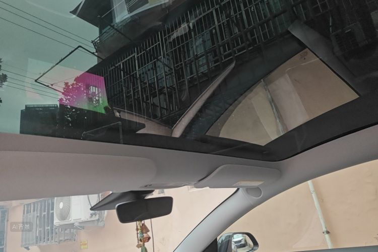 Tesla Model 3 2022 car image #20