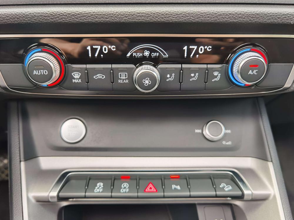 Audi Q3 2019 #14 Audi Q3 2019 car image #14