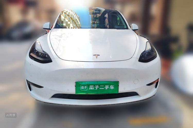 Tesla Model Y 2023 car image #3