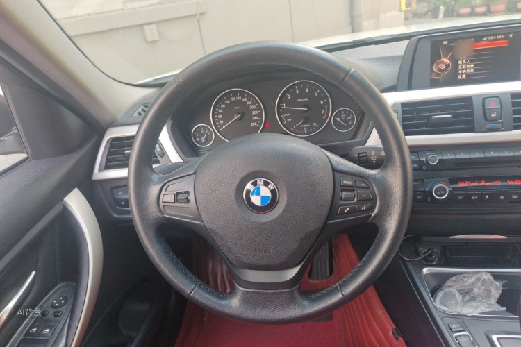 BMW 3 Series 2015 car image #12