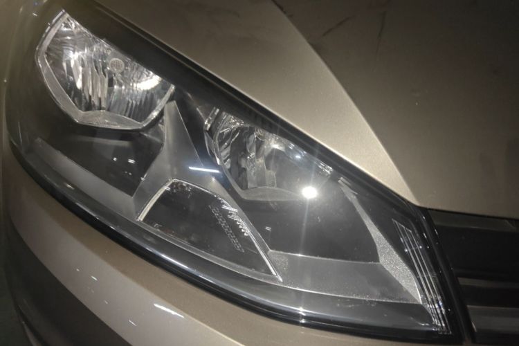 Volkswagen Golf 2016 car image #8