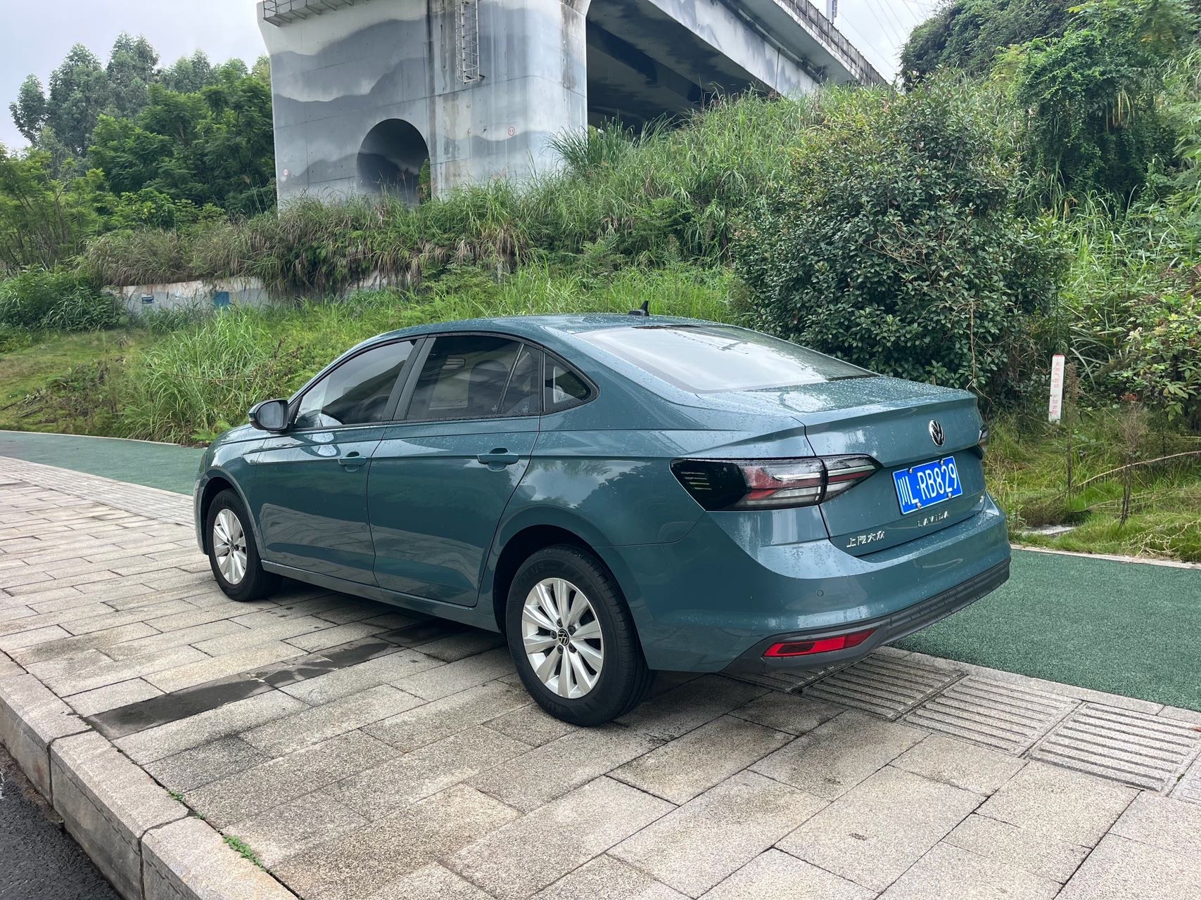 Volkswagen Lavida 2024 car image #9