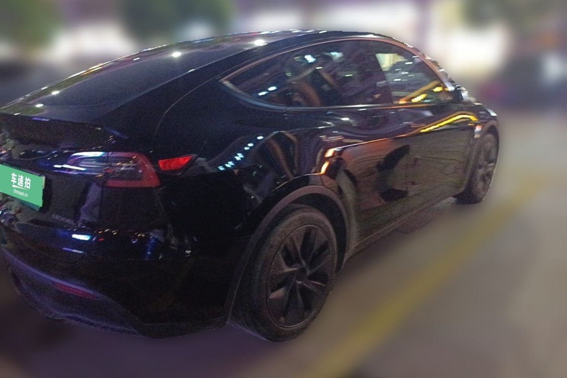 Tesla Model Y 2024 #4 Tesla Model Y 2024 car image #4