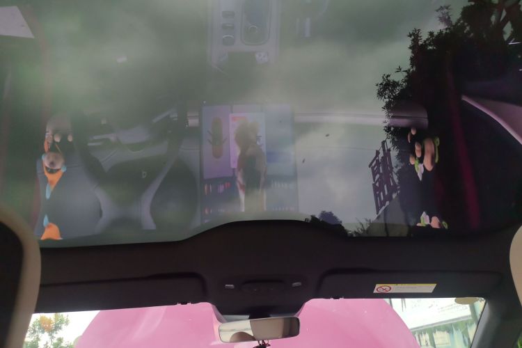 MI SU7 2025 immagine di auto #20