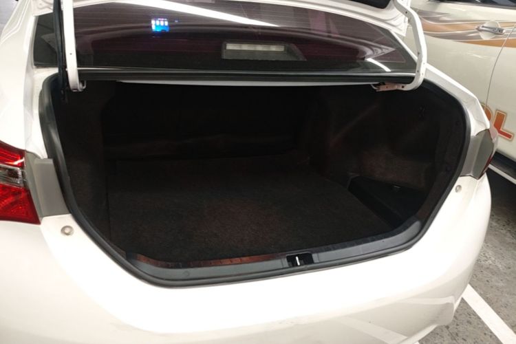 Toyota Corolla 2019 car image #19