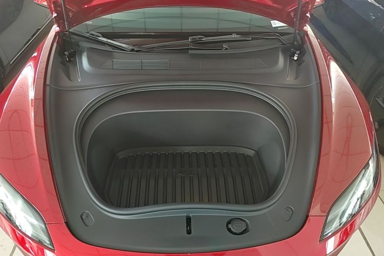Tesla Model 3 2024 #20 Tesla Model 3 2024 car image #20