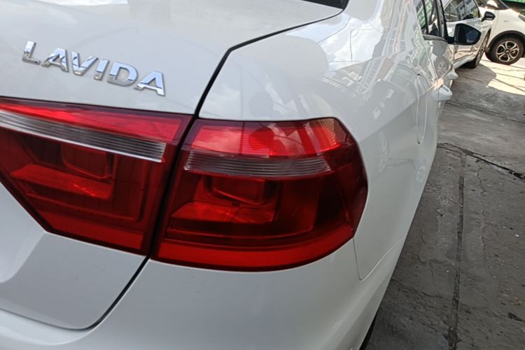 Volkswagen Lavida 2018 #8 Volkswagen Lavida 2018 car image #8