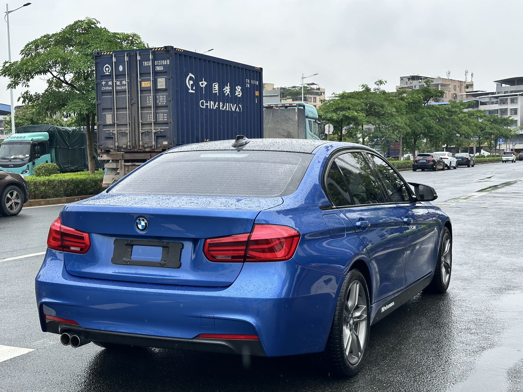 BMW 3 Series 2016 #6 BMW 3 Series 2016 car image #6