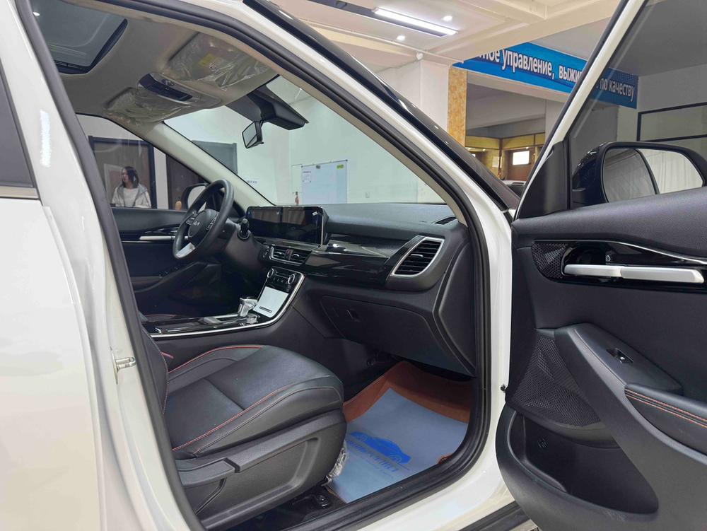 Kia Seltos 2023 image de voiture #20