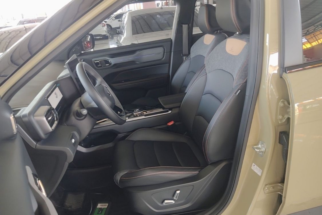 GEELY Cowboy 2024 car image #12