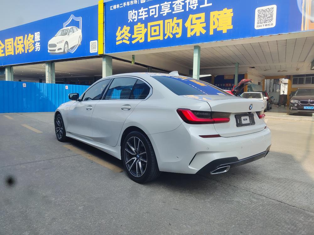BMW 3 Series 2019 #4 BMW 3 Series 2019 car image #4