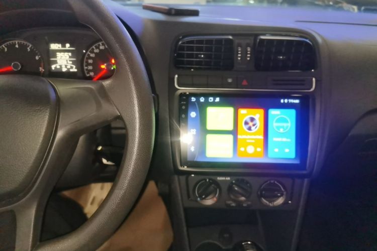 Volkswagen Polo 2017 #13 Volkswagen Polo 2017 car image #13