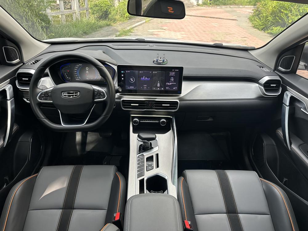 GEELY Coolray 2023 #9 GEELY Coolray 2023 car image #9