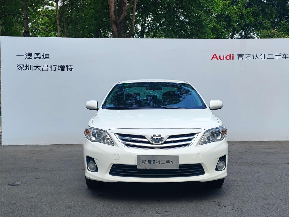 Toyota Corolla 2013 immagine di auto #2