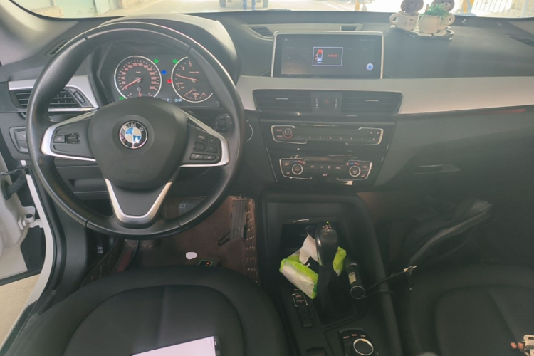 BMW X1 2018 #10 BMW X1 2018 car image #10