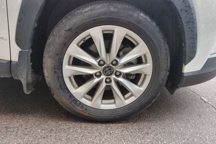 Toyota Corolla Cross 2023 immagine di auto #9