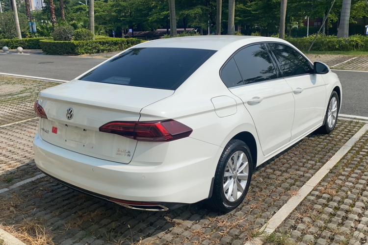 Volkswagen Bora 2019 #5 Volkswagen Bora 2019 car image #5