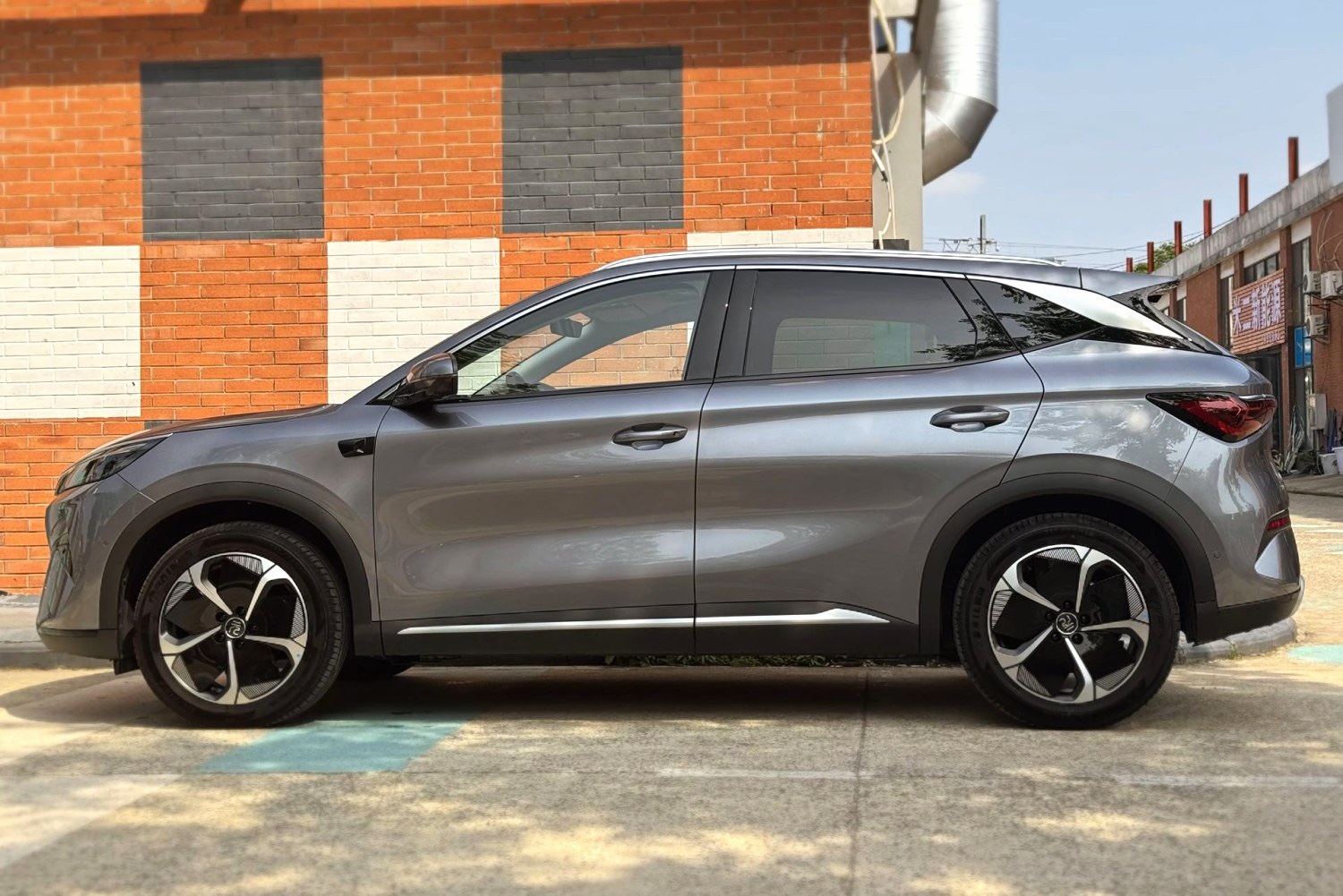 BYD Yuan Plus 2025 صورة سيارة #2