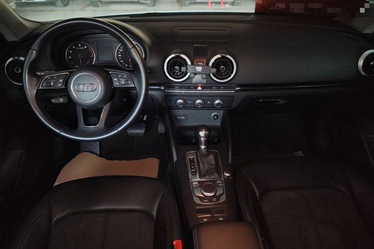 Audi A3 2021 car image #10