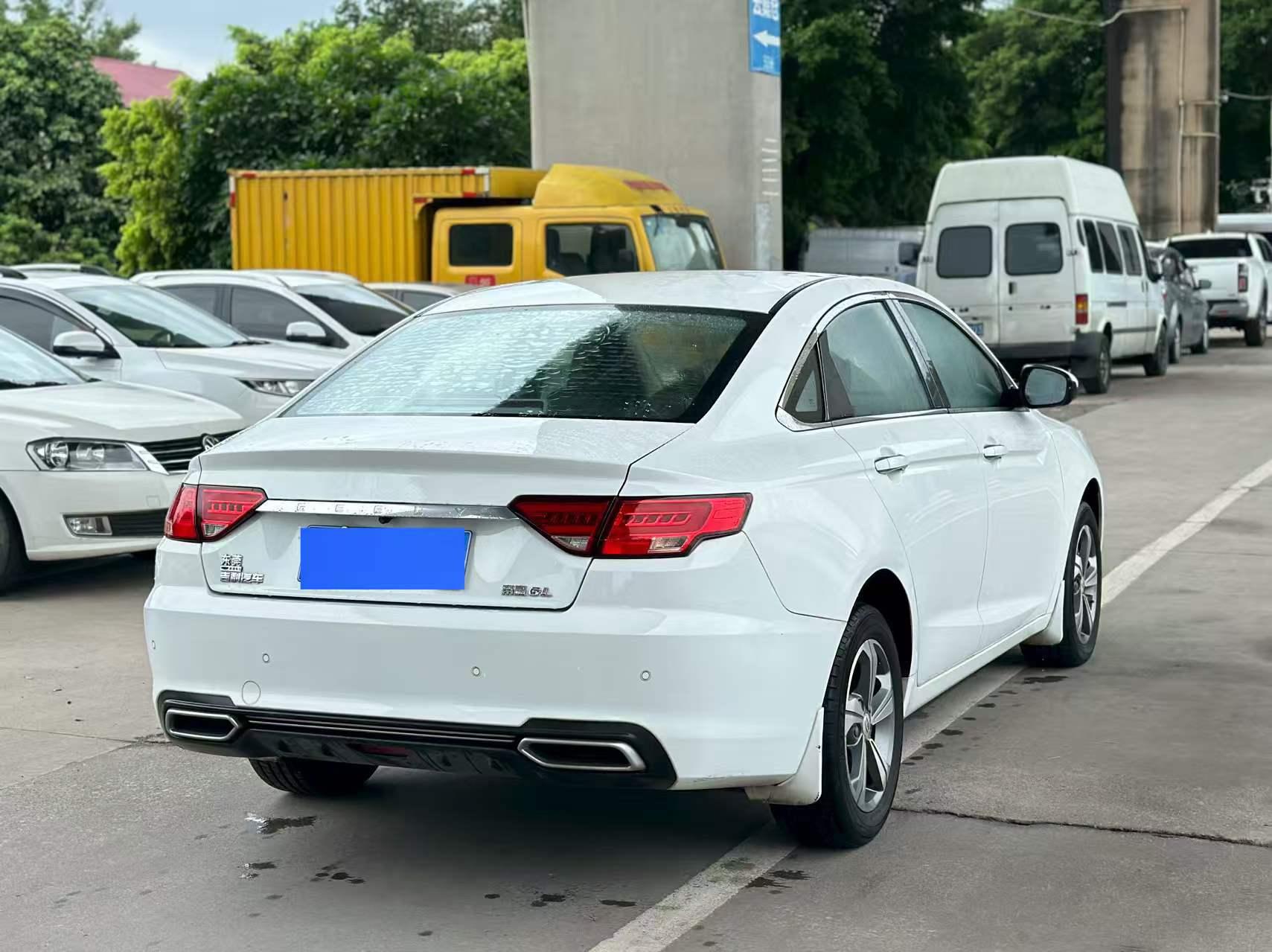 GEELY Emgrand GL 2018 image de voiture #7