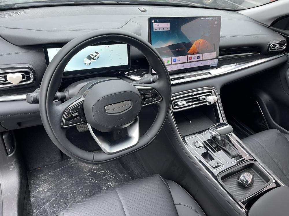 GEELY Emgrand 2026 #12 GEELY Emgrand 2026 imagem de carro #12