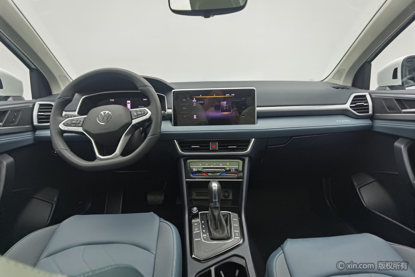 Volkswagen Tharu 2025 car image #12