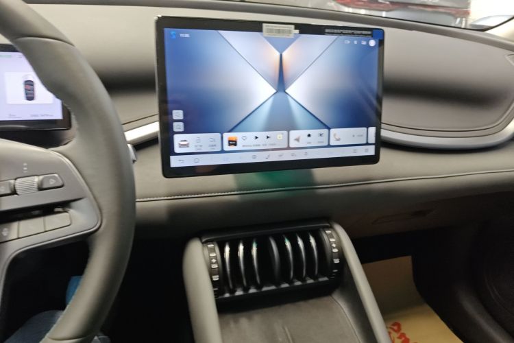 BYD Yuan Plus 2025 изображение автомобиля #17