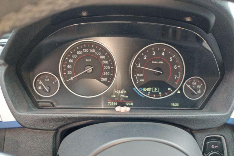 BMW 3 Series 2019 #12 BMW 3 Series 2019 immagine di auto #12