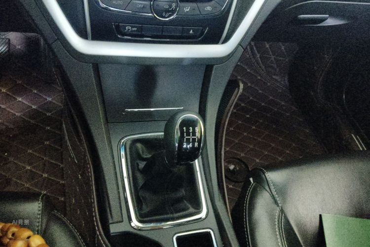 GEELY Emgrand 2016 car image #16