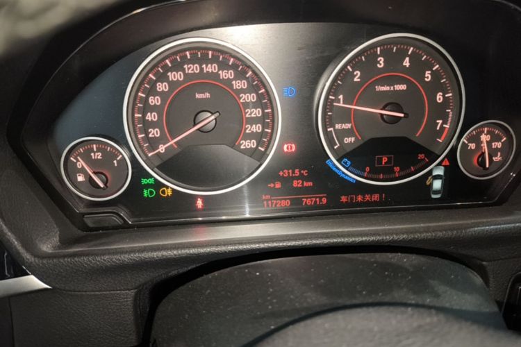 BMW 3 Series 2017 #12 BMW 3 Series 2017 car image #12