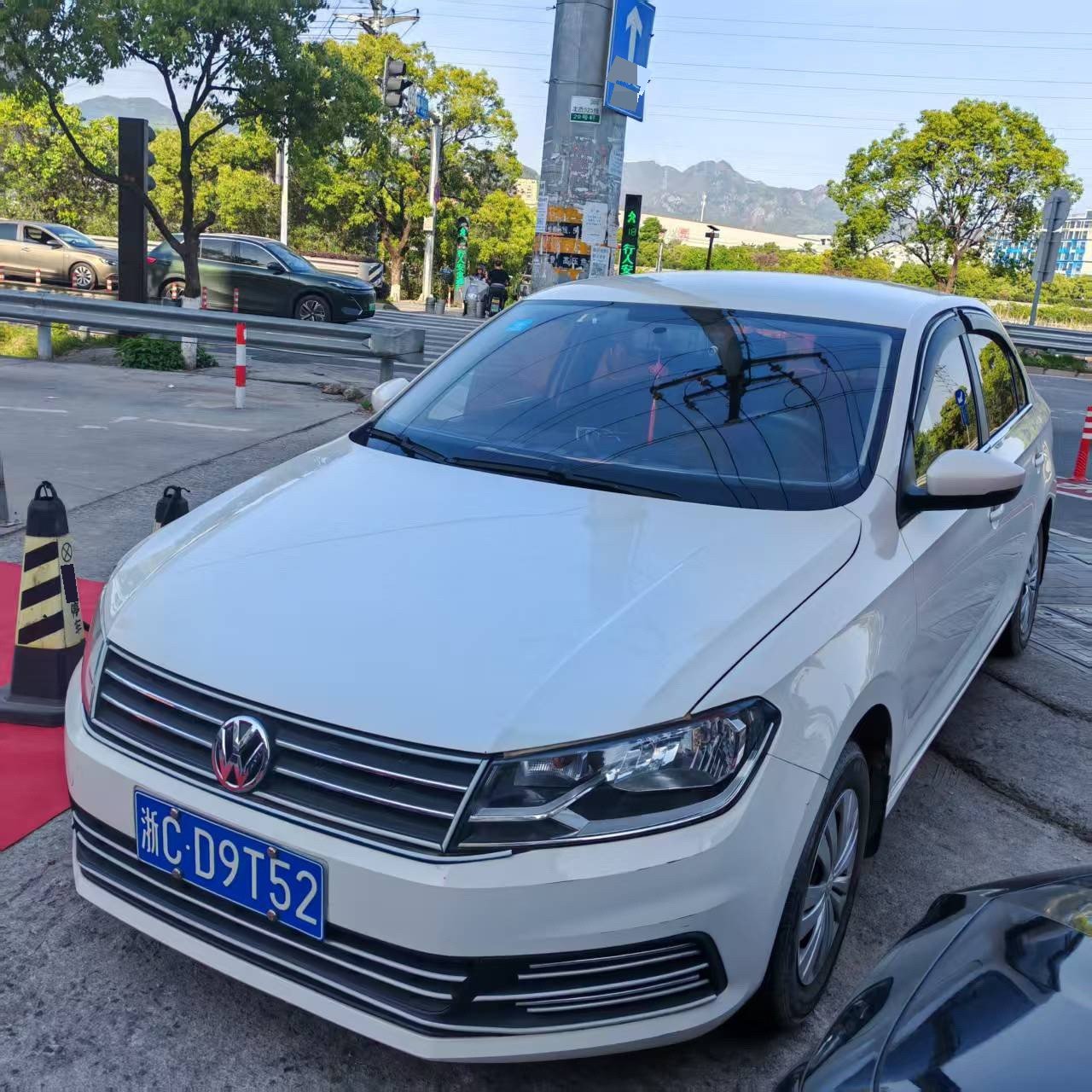 Volkswagen Santana 2017 car image 
