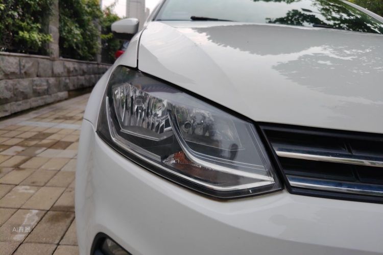 Volkswagen Polo 2015 #8 Volkswagen Polo 2015 car image #8
