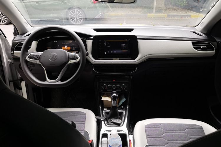 Volkswagen Tharu 2025 изображение автомобиля #7