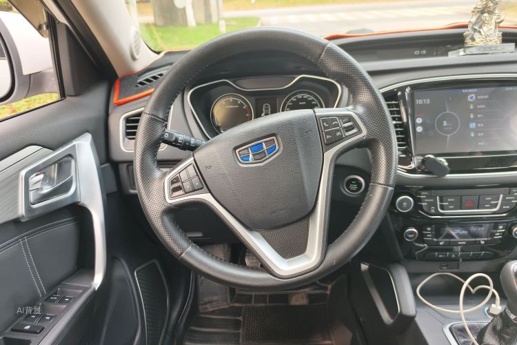 GEELY Vision X6 2017 immagine di auto #12