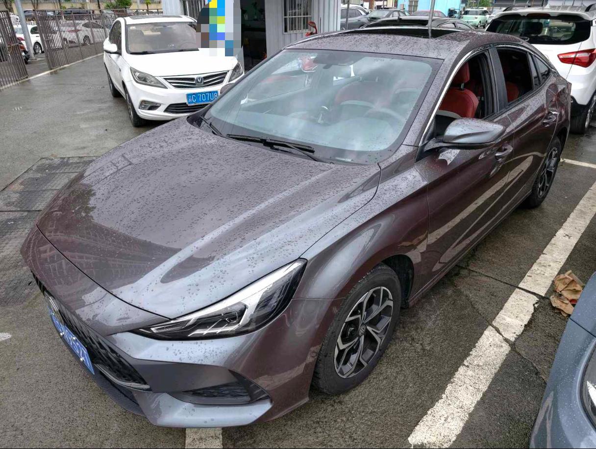 MG 5 2023 immagine di auto 