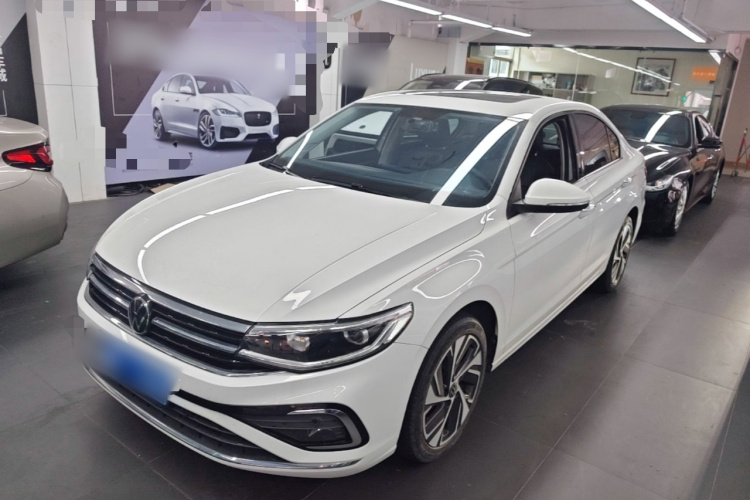 Volkswagen Bora 2023 car image #2