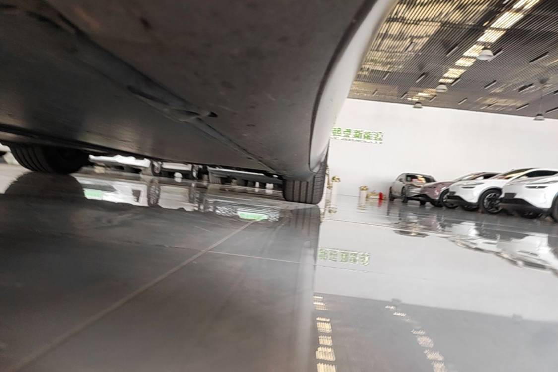 Tesla Model 3 2023 car image #8