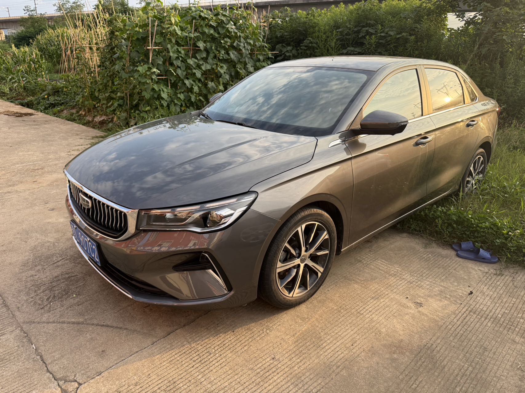 GEELY Emgrand 2022 car image 